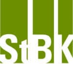 Weißes StBK-Logo auf grünem Hintergrund